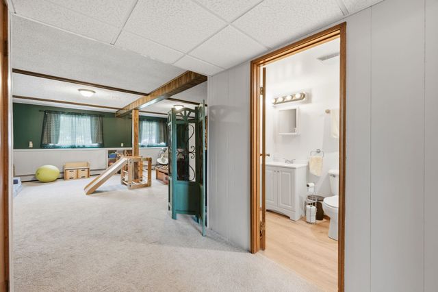426 Village Rd, El Dorado, KS 67042