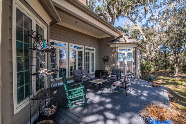 762 Wraggs Ferry Rd., Georgetown, SC 29440