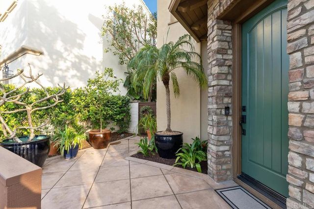 6095 Blue Dawn Trail, San Diego, CA 92130