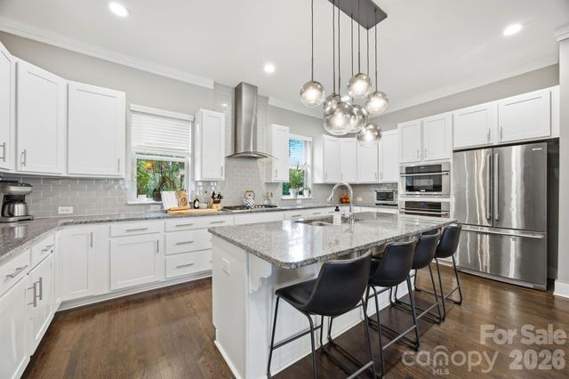 863 Academy Street, Charlotte, NC 28205
