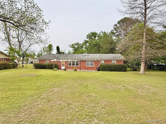 110 Bracelle Drive, Selma, AL 36701