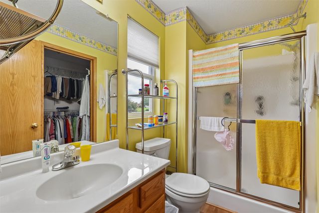 430 NE 60th Street, Pleasant Hill, IA 50327