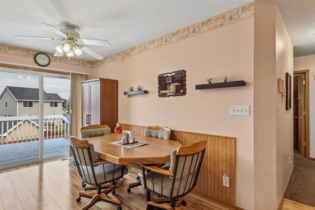 430 NE 60th Street, Pleasant Hill, IA 50327