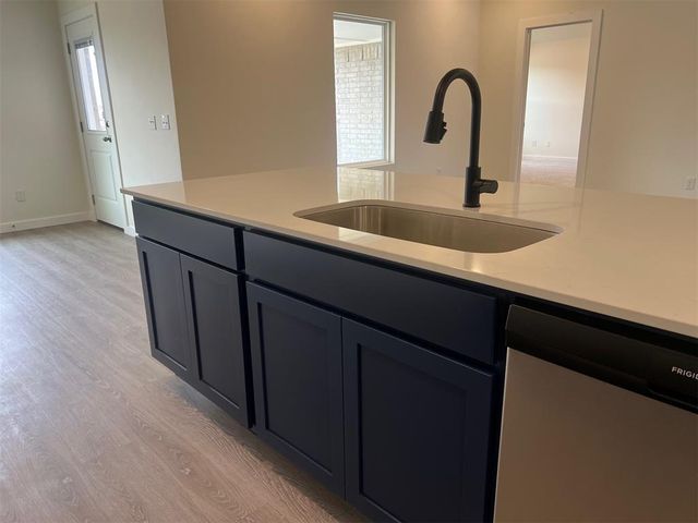 2051 Brush Creek Way, Newcastle, OK 73065