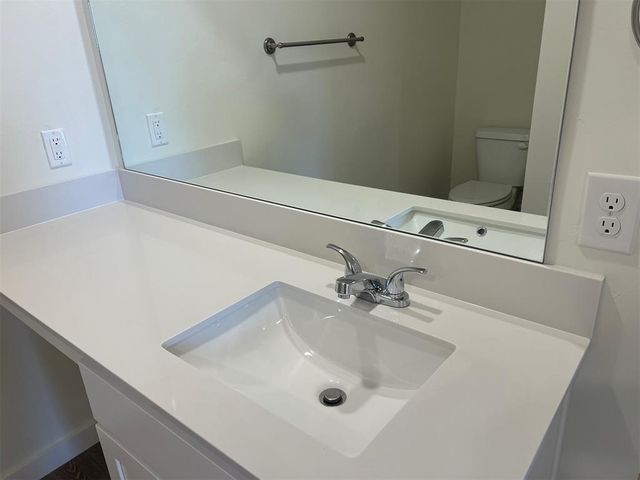 2051 Brush Creek Way, Newcastle, OK 73065