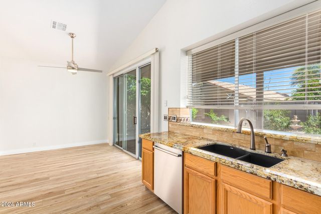 7251 E LOMITA Avenue, Mesa, AZ 85209