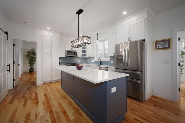 12 Summit Circle, Newmarket, NH 03857