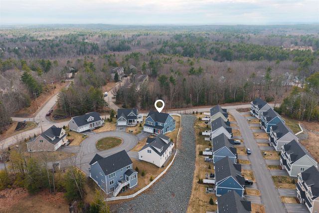 12 Summit Circle, Newmarket, NH 03857