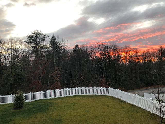 12 Summit Circle, Newmarket, NH 03857