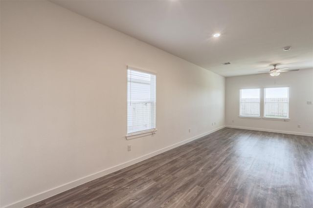 3918 Windy Whisper Drive, Brookshire, TX 77423