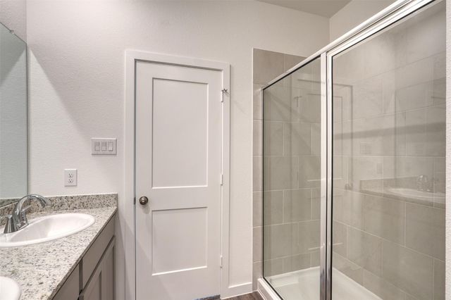 3918 Windy Whisper Drive, Brookshire, TX 77423