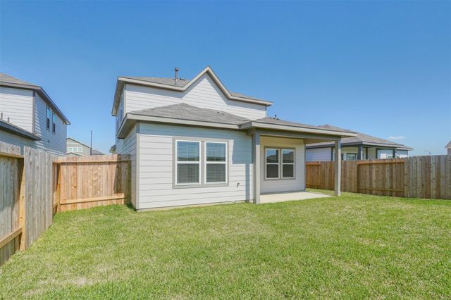 3918 Windy Whisper Drive, Brookshire, TX 77423