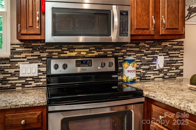 1082 Perth Road, Troutman, NC 28166