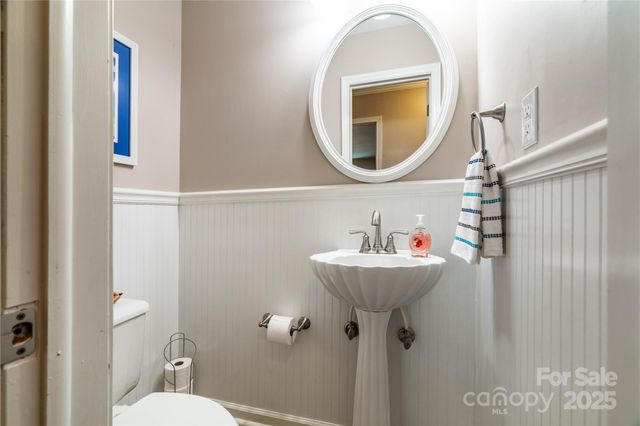 1082 Perth Road, Troutman, NC 28166