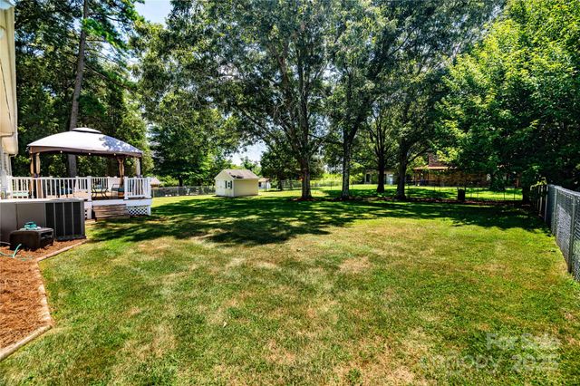 1082 Perth Road, Troutman, NC 28166
