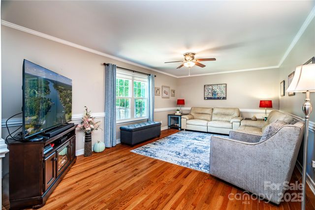 1082 Perth Road, Troutman, NC 28166