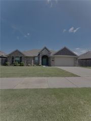 4608 Wales Drive, Fayetteville, AR 72704