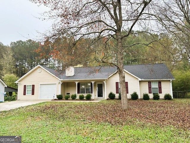 130 Nicki Court, Hampton, GA 30228