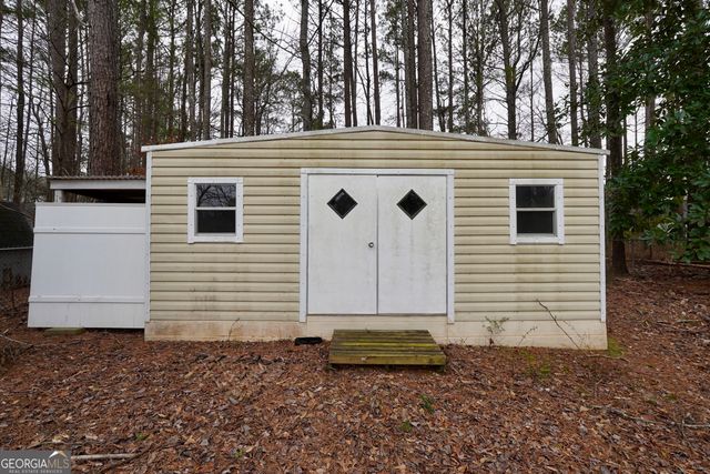 130 Nicki Court, Hampton, GA 30228
