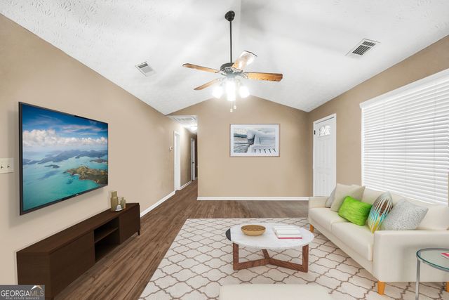 130 Nicki Court, Hampton, GA 30228