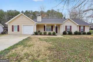 130 Nicki Court, Hampton, GA 30228