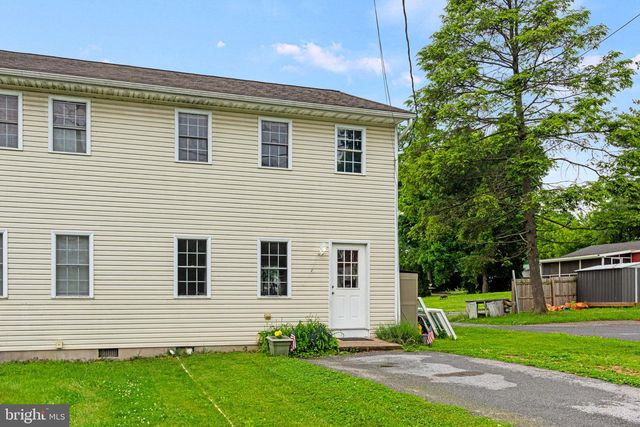 757 N 3RD AVE, Lebanon, PA 17046