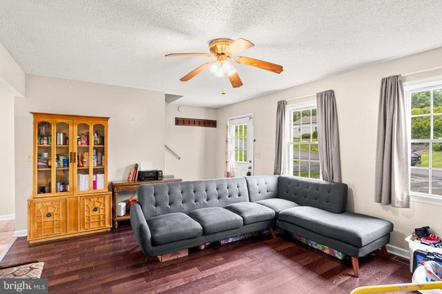 757 N 3RD AVE, Lebanon, PA 17046