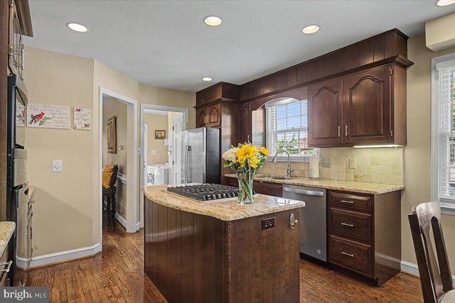 700 BLACKSHIRE RD, Wilmington, DE 19805