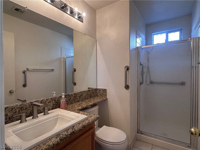 920 Golden Hawk Way, Las Vegas, NV 89108