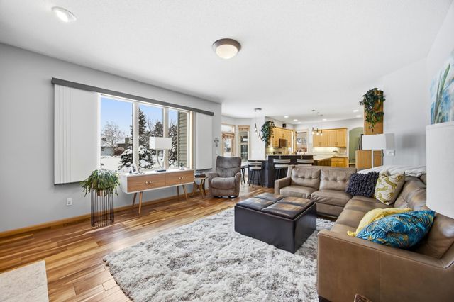 2518 Parkview Drive S, Fargo, ND 58103