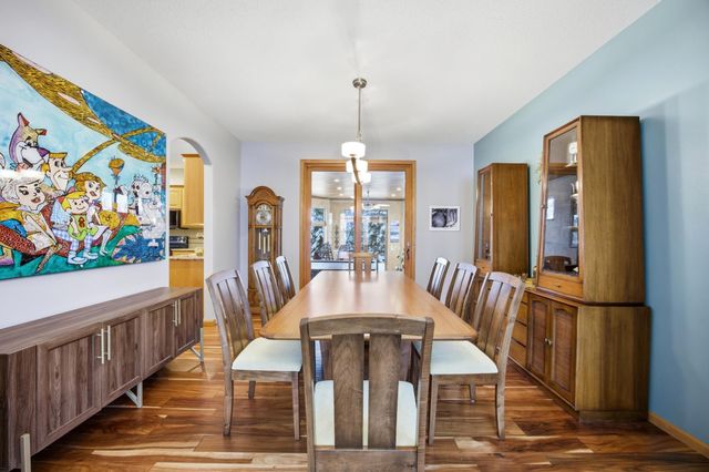 2518 Parkview Drive S, Fargo, ND 58103