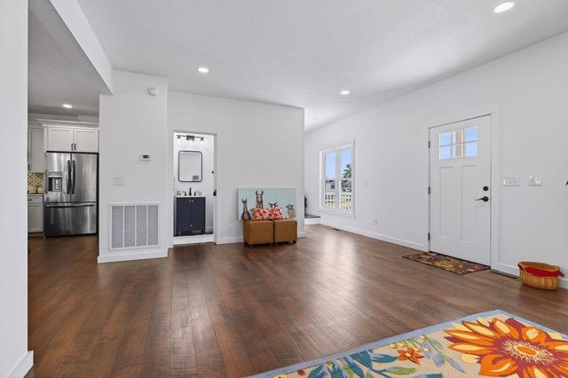 63 VICTORIA DR, Fishersville, VA 22939