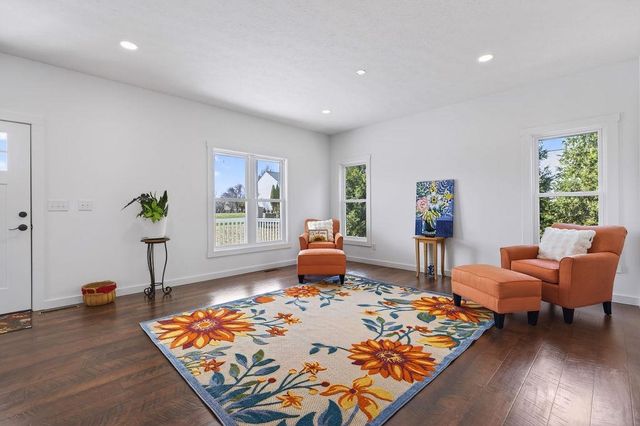 63 VICTORIA DR, Fishersville, VA 22939