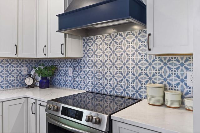 63 VICTORIA DR, Fishersville, VA 22939