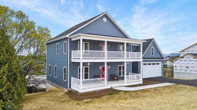 63 VICTORIA DR, Fishersville, VA 22939