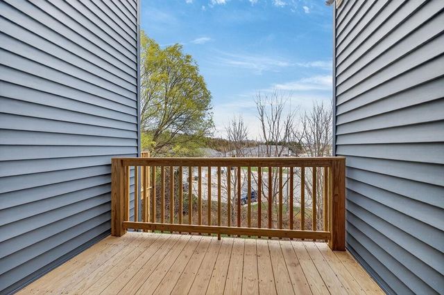 63 VICTORIA DR, Fishersville, VA 22939