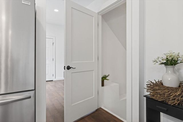 63 VICTORIA DR, Fishersville, VA 22939