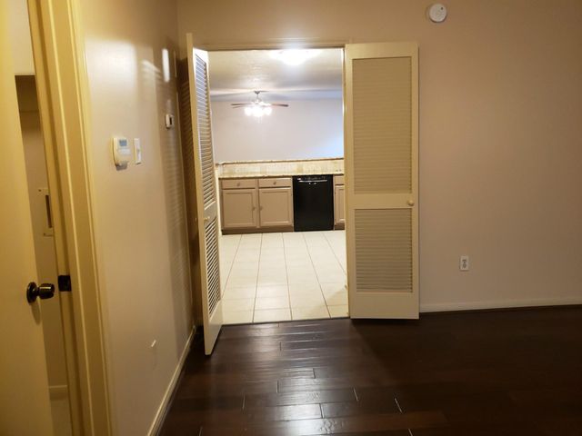 7223 Yardley Drive, Katy, TX 77494