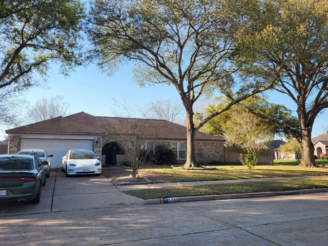 7223 Yardley Drive, Katy, TX 77494