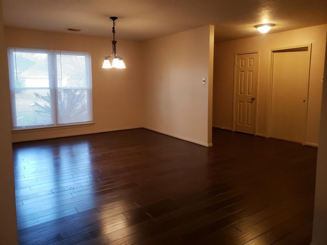 7223 Yardley Drive, Katy, TX 77494