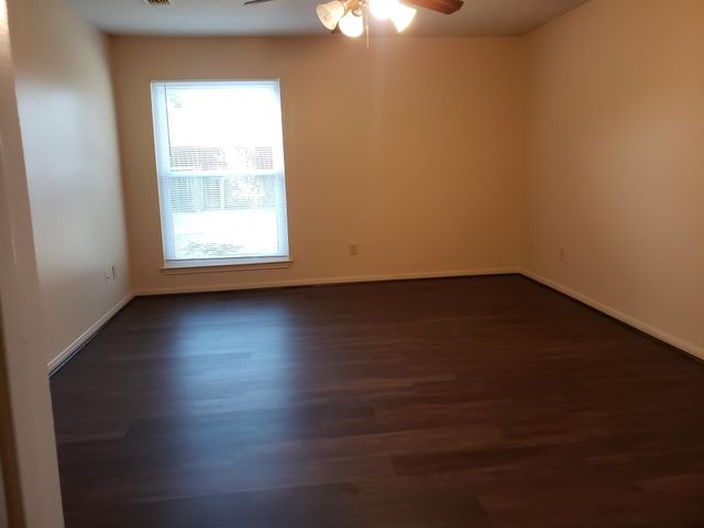 7223 Yardley Drive, Katy, TX 77494