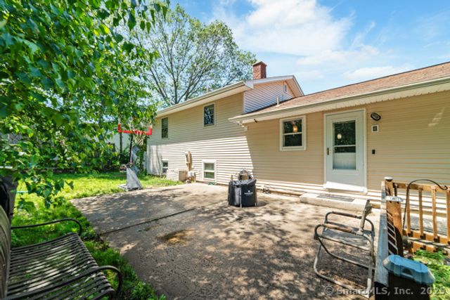 241 White Birch Drive, Waterbury, CT 06708