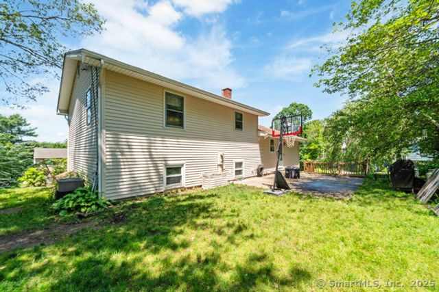 241 White Birch Drive, Waterbury, CT 06708