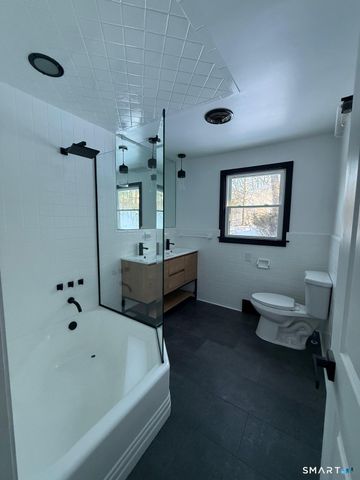 46 Bracewood Road, Waterbury, CT 06706