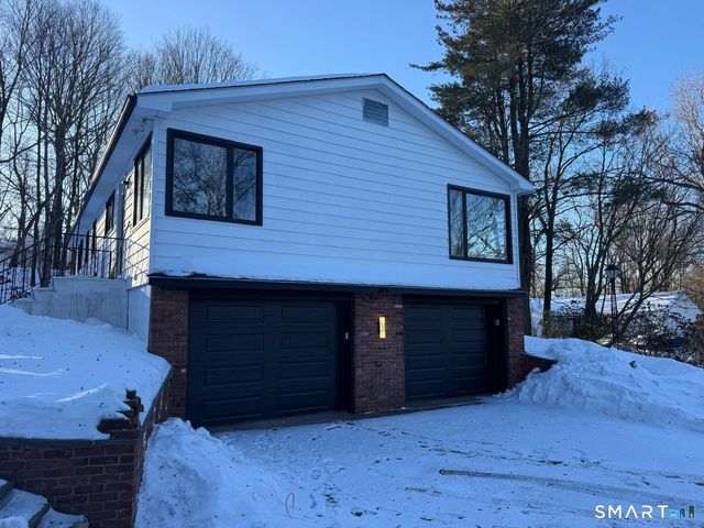 46 Bracewood Road, Waterbury, CT 06706