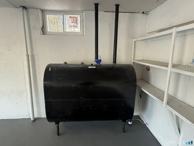 46 Bracewood Road, Waterbury, CT 06706