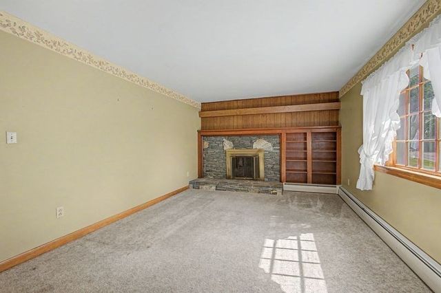 11 Federal Street, Blackstone, MA 01504