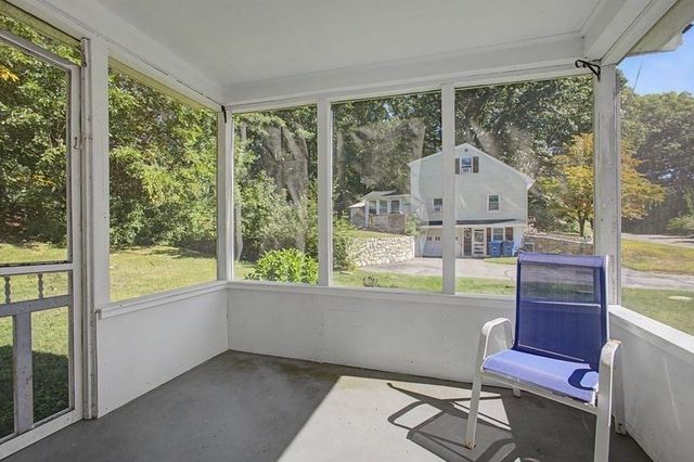 11 Federal Street, Blackstone, MA 01504