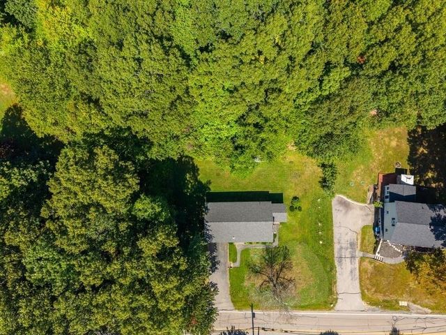 11 Federal Street, Blackstone, MA 01504