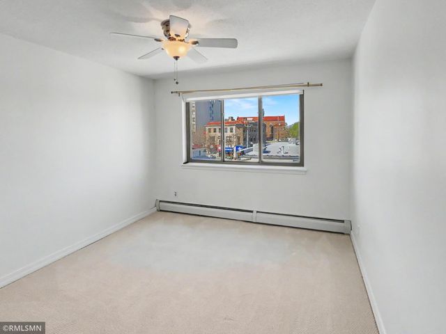 2727 W 43rd Street 408, Minneapolis, MN 55410